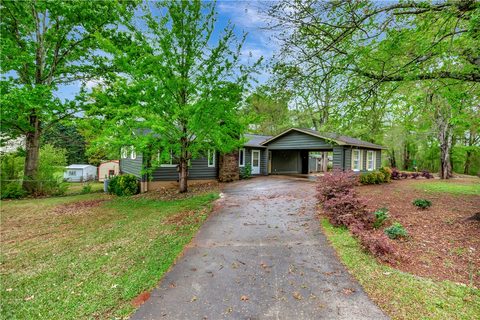 309 Meadow Drive sold home in Southern Meadow, Seneca, SC