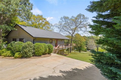 Previously sold for $399,672
