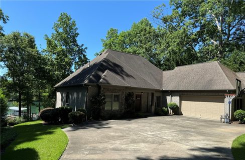 130 Woods Drive sold home in The Woods At Keowee, West Union, SC