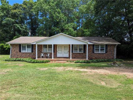 304 Wildwood Drive sold multi-family property in Heritage Hills, Anderson, SC