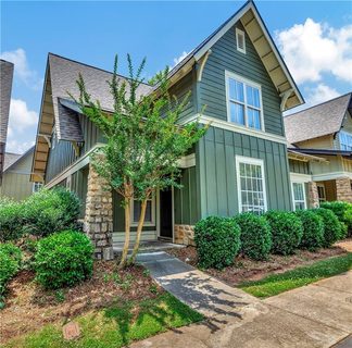 101 West Lane 1010