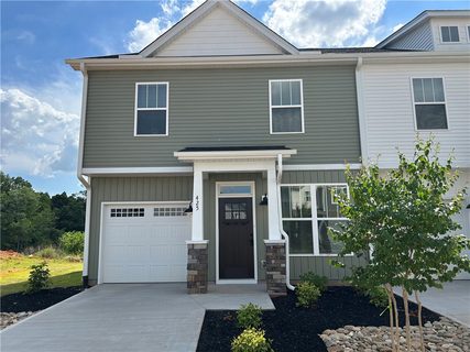 425 Bee Cove Way