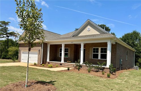 2629 Dogleg Lane
