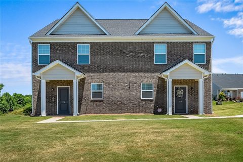 116 Village Main