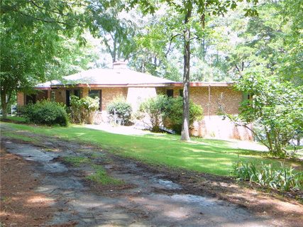 1405 Shirley Drive