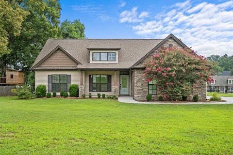 101 Scottlyn Court sold home in Mountain Lake Estates Ii, Piedmont, SC