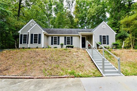 110 War Woman Trail sold home in Cherokee Garden, Seneca, SC