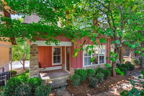 101 West Lane 1106