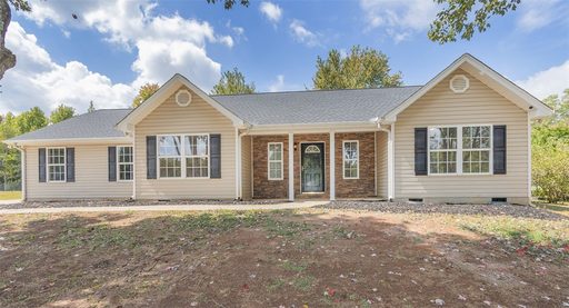 1015 Blumefield Road sold home in Blumefield Est, Anderson, SC
