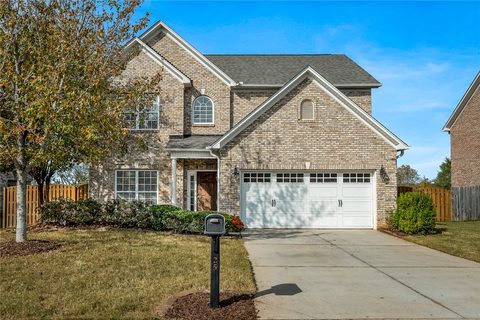 25 Fawn Hill Drive