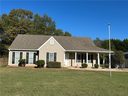 106 Morning Glory Place sold home in Pendleton, SC