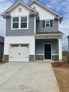 139 Brown Circle