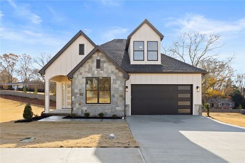105 Selby Drive sold home in Clemson Meadows, Clemson, SC