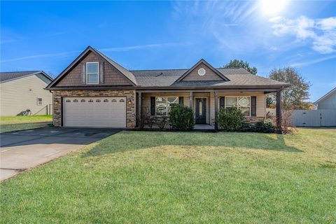 6 Robin Drive sold home in Pheasant Ridge, Anderson, SC