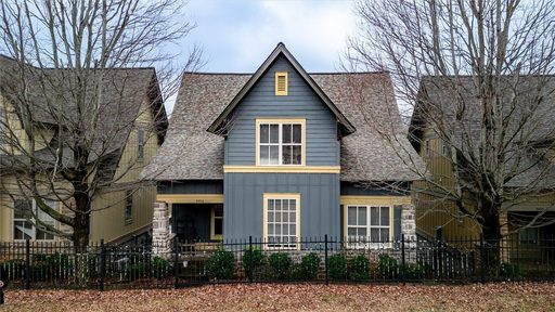 101 West Lane 1104