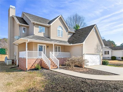 520 N Old Mill Road sold home in Grover Square, Seneca, SC