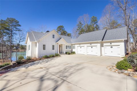 516 Pointe West Drive sold home in Pointe Harbor, Seneca, SC
