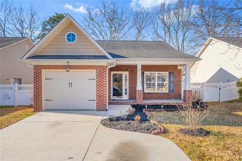 126 Abigail Lane sold home in Cobblestone West, Anderson, SC