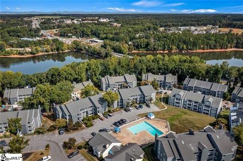 509 Northlake Drive