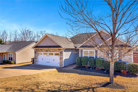 128 Alberta Circle