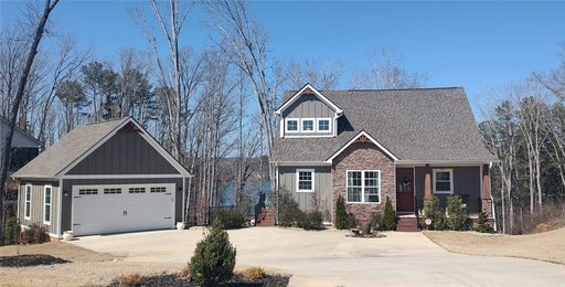 571 Mcalister Road sold home in Barefoot Cove, West Union, SC