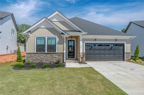 140 Laurel Oak Drive sold home in The Oaks at Midway, Anderson, SC