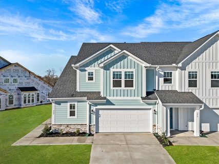 208 Leisure Lane