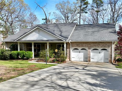 101 Lancelot Drive sold home in Camelot, Clemson, SC