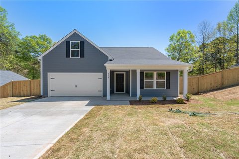 414 Kensington Circle Lot 20 sold home in Kensington Estates at Keowee, Seneca, SC