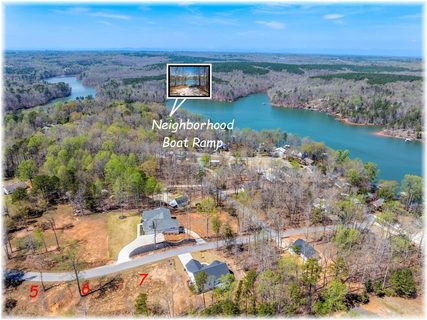 620 Lynnhaven Drive sold home in Martin Creek, Seneca, SC