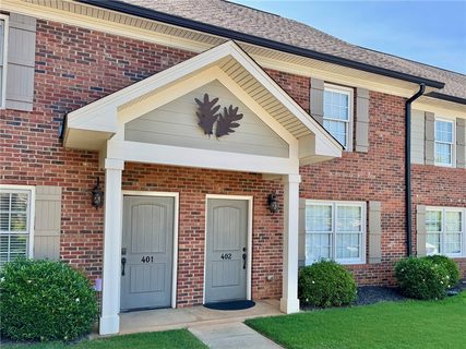 209 Calhoun Street 402 sold condo in Oakledge, Clemson, SC