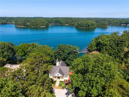 218 Royal Oaks Drive sold home in Royal Oak Shores, Anderson, SC
