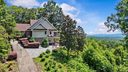 316 Mountain Laurel Drive sold home in Salem, SC