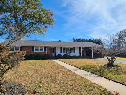 102 James Street sold home in Botany Park, Easley, SC