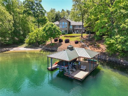 217 E Wynward Pointe Drive sold home in Wynward Pointe, Salem, SC