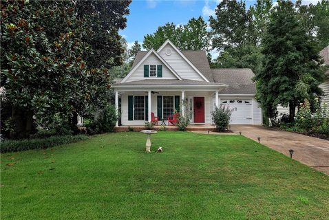 180 Grand Oak Circle sold home in Heritage Oaks, Pendleton, SC