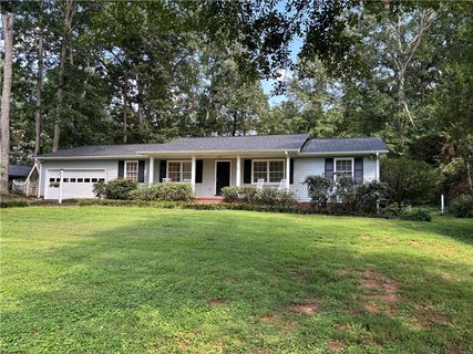 213 Brookgreen Drive sold home in Stonewall Woods, Anderson, SC