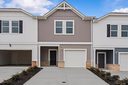 105 Pleasure Lane sold home in Taylors, SC