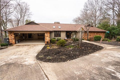 Homes in Stone Creek Cove, Anderson