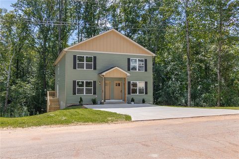 120 C And D Brookmeade Drive