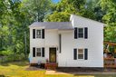 1210 E Yellow Wood Drive sold home in Simpsonville, SC