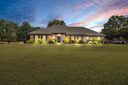 121 Twin Lakes Drive sold home in Moore, SC
