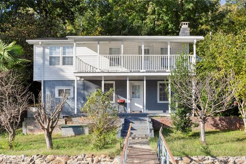 A home in Rocky Shores