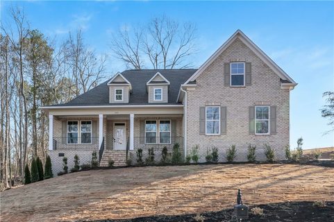 205 Spyglass Lane