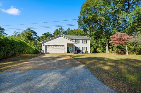 303 Edgewater Drive sold home in Bridgewater Sub, Anderson, SC