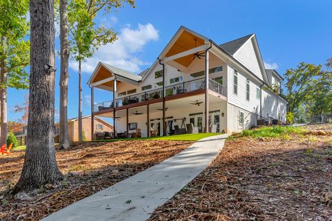Homes in Sadlers Forest, Anderson