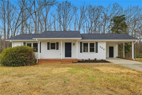 306 Bluefield Road sold home in Peachtree Acres, Starr, SC