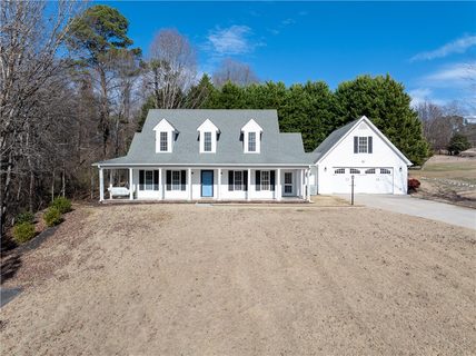 214 Fisherman Lane sold home in Keowee Cove, Seneca, SC