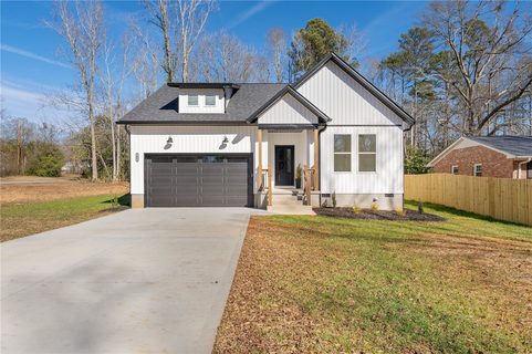304 Palmetto Parkway sold home in Rice Woods, Belton, SC