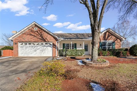 4 Kingfisher Drive sold home in River Ridge, Simpsonville, SC